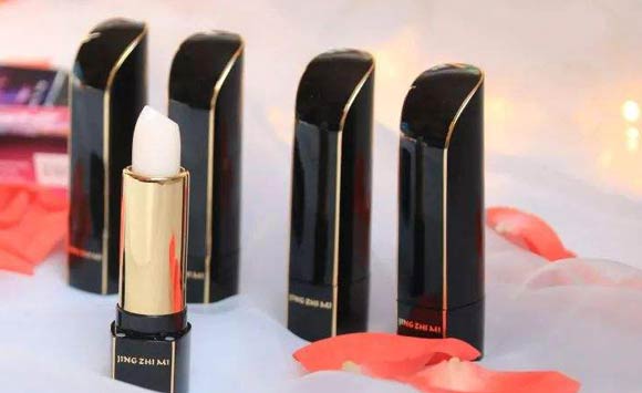 潤唇膏在使用中最易發(fā)生得就是易折斷，那么，潤唇膏的折斷力怎么檢測呢--濟(jì)南賽成儀器